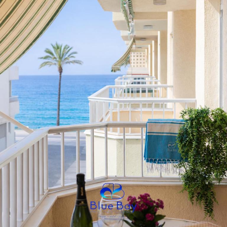 Bay Two Beach Apartment - Two-Bedroom Apartment - 3