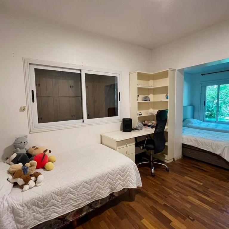 Iconico Chalet en Golf Club Privado, Pilar - Four-Bedroom House - 17