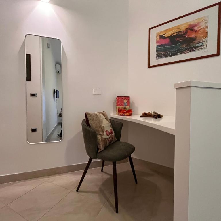 Appartamento Vomero "a casa di Enzo" - Appartamento con 1 Camera da Letto - 9