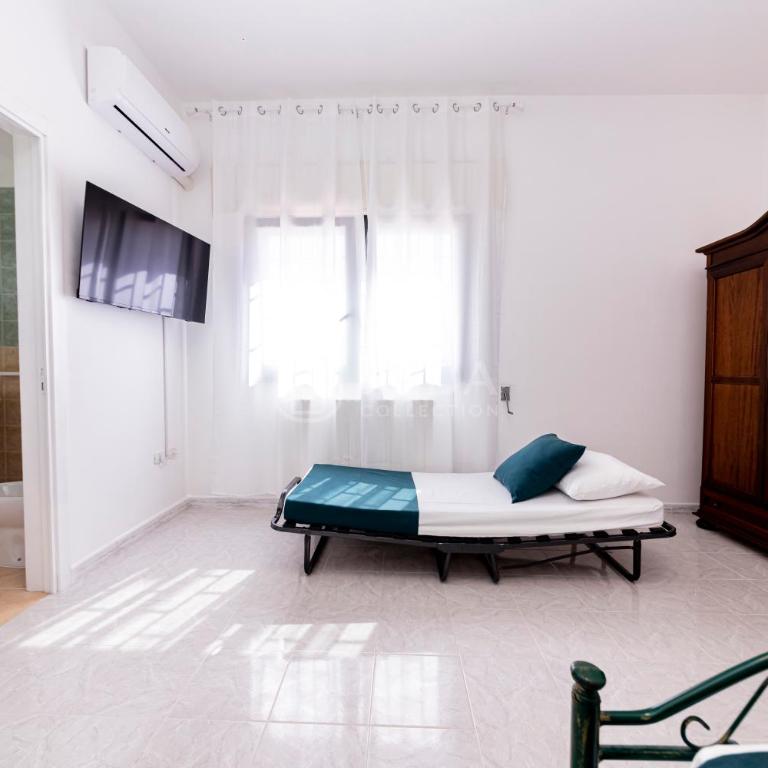 Villa Armonia - Three-Bedroom Villa - 4