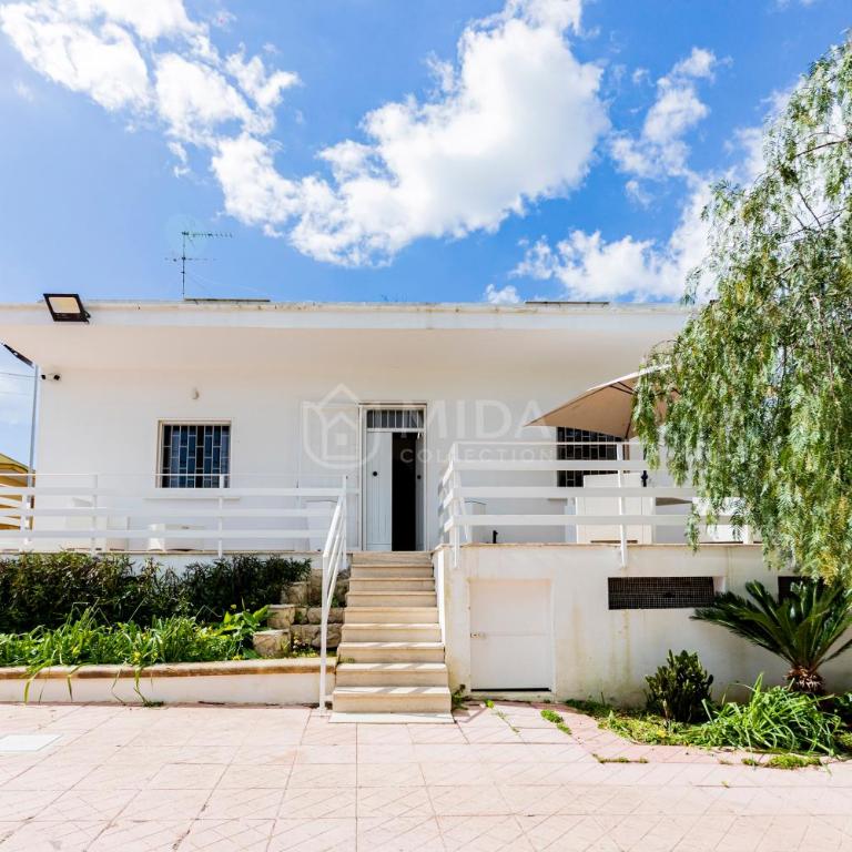 Villa Armonia - Three-Bedroom Villa - 23