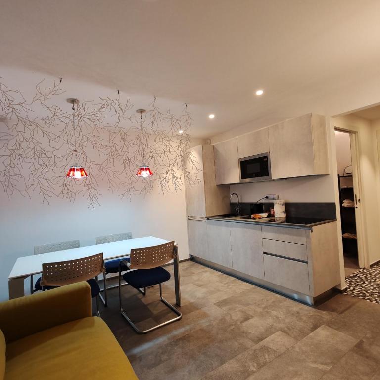 Maison Josephine - Appartamento Superior con Vista Città - 21