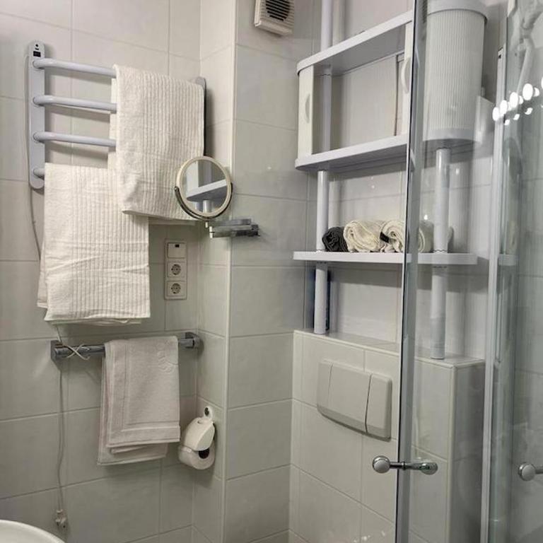 Studio SOPHIE mit Hallenbad und Sauna by MoniCare - Apartment mit 1 Schlafzimmer - 14