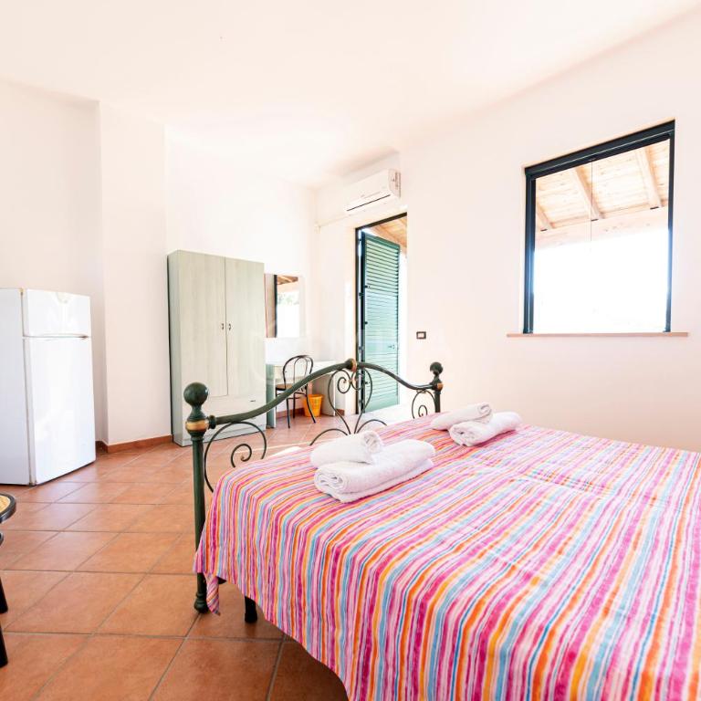Villa Athena - Three-Bedroom Villa - 8