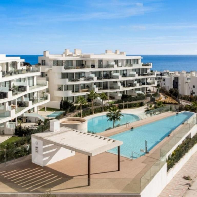 ViVi Homes - Apollo Luxury, Pool, Gym & Beach - Apartment with Terrace - 41