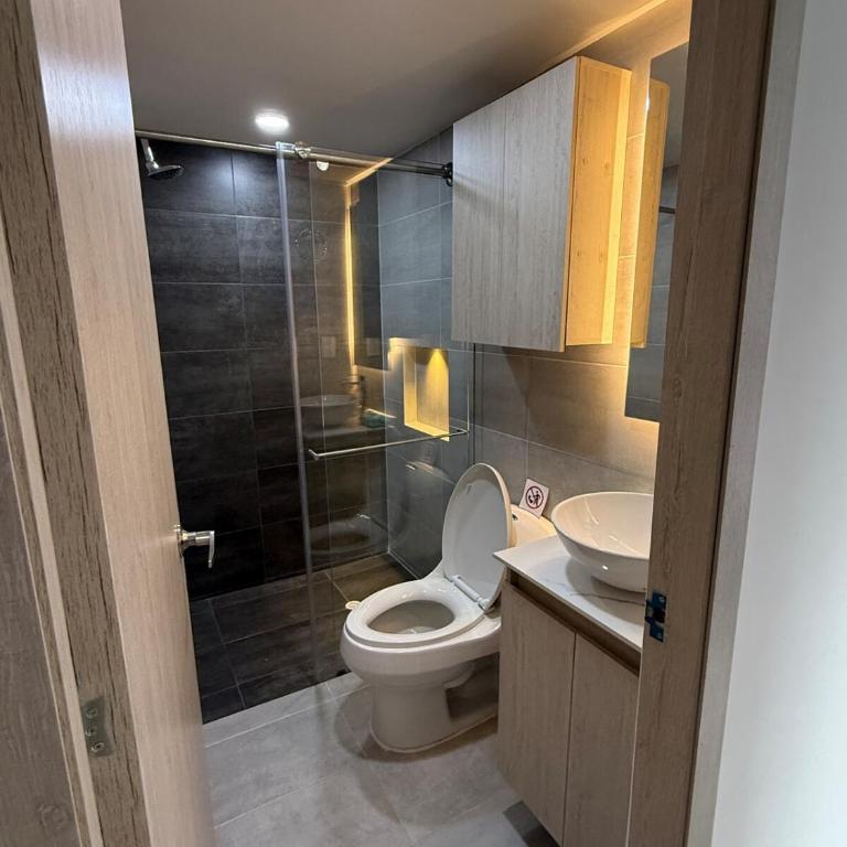 Luxury apartment, new and modern - Apartamento de 2 dormitorios con balcón - 24