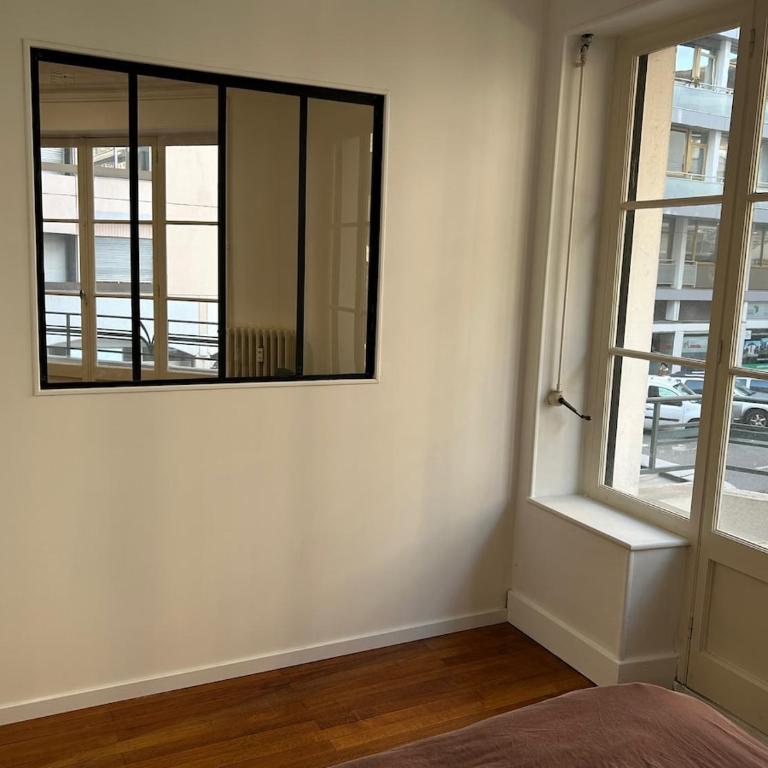 Appartement hypercentre avec balcons - One-Bedroom Apartment - 10