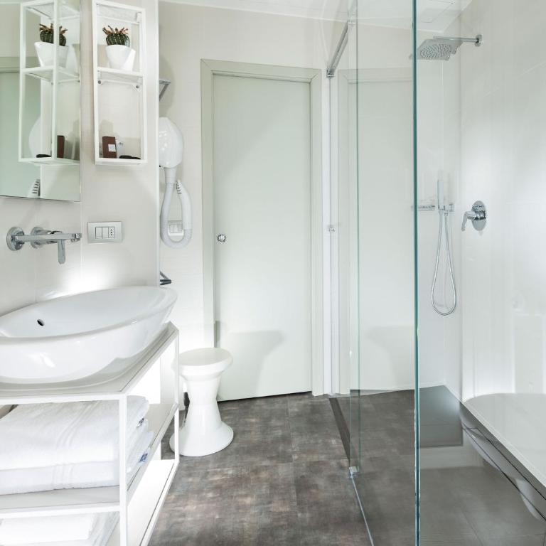Hotel Rex - Fronte mare Riccione - Suite with Sea View - 7
