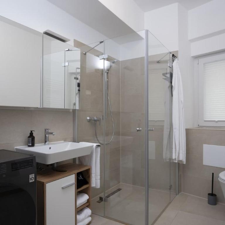 GoldenKey-Suites - Luxury Suite 'Rathausplatz' - Overlooking the Main Square - Air Conditioning & Elevator - Apartamento - 19