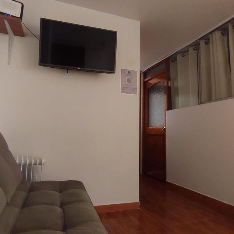 Hermozo Cusco-Calle Fierro - Two-Bedroom Apartment - 4