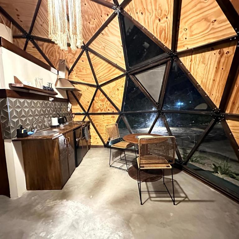 Domo Buda - Experiencia Glamping en Mar de Ajó - Cabaña con vistas al jardín - 15