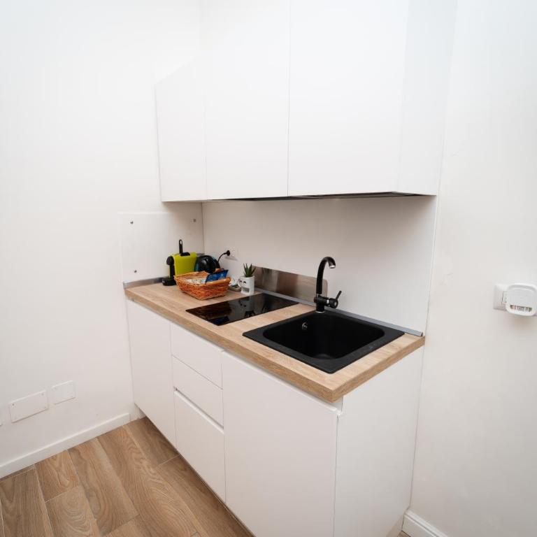 5 Urban Garden House - Appartamento con 1 Camera da Letto - 6