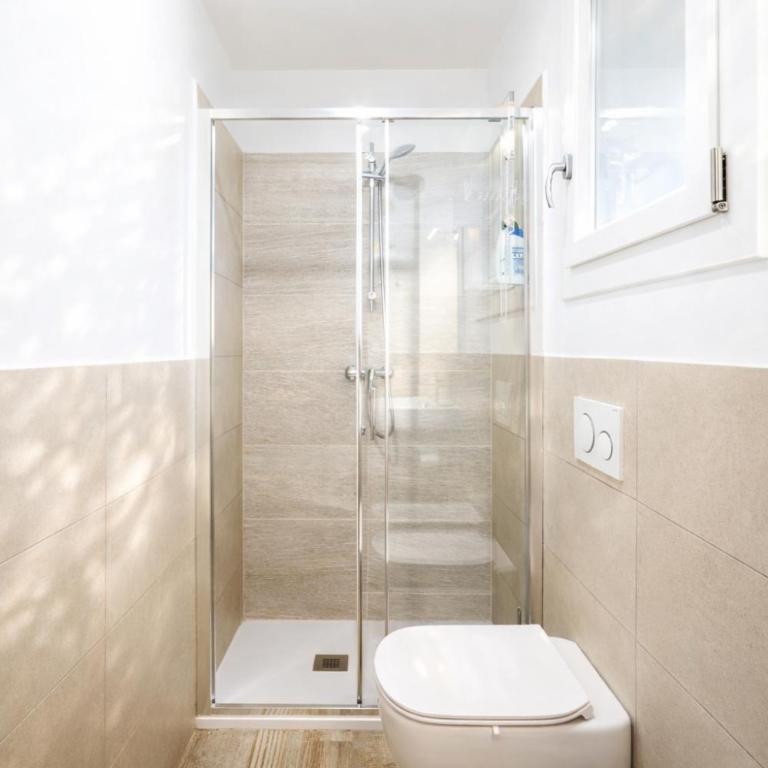 Villa Patrizia - Appartamento con 2 Camere da Letto e Vista Giardino - 5
