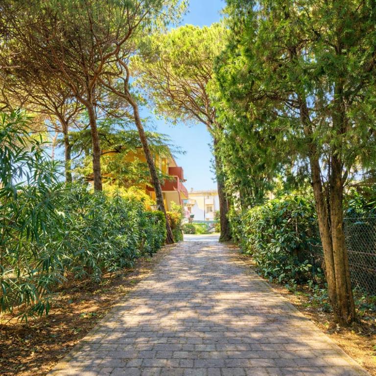 Villa Patrizia - Appartamento con 2 Camere da Letto e Vista Giardino - 23