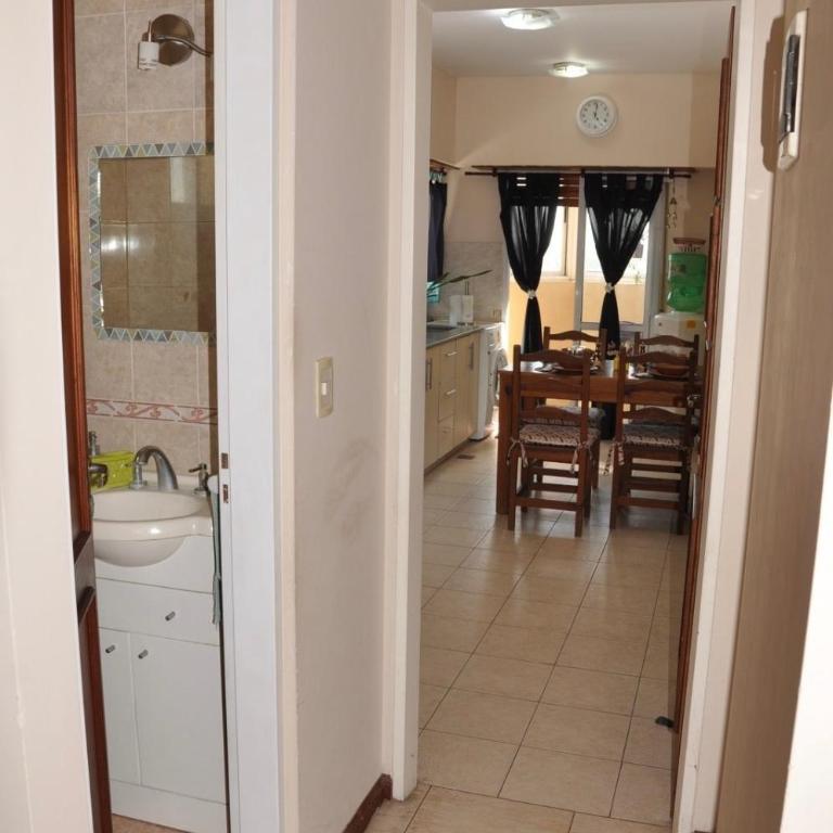 Monte Grande Departamento en pleno centro de monte grande - Apartamento de 2 dormitorios - 5
