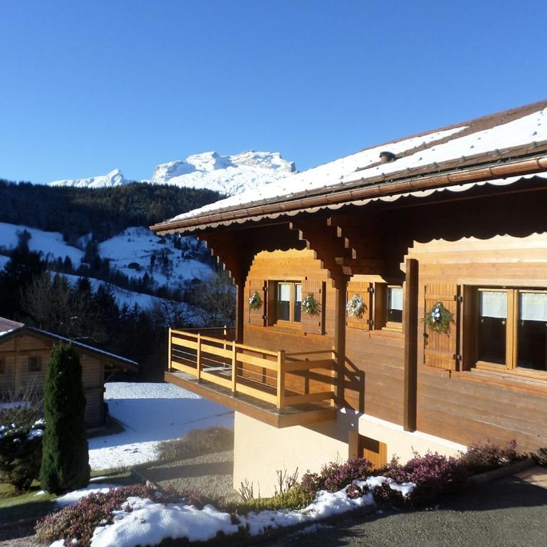 Rez de chalet "La Grange" - Appartement avec Vue sur la Montagne - 3