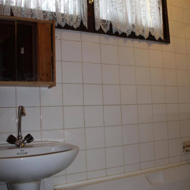 APPARTEMENTS MORILLON Village - Three-Bedroom Standard Apartment - 11