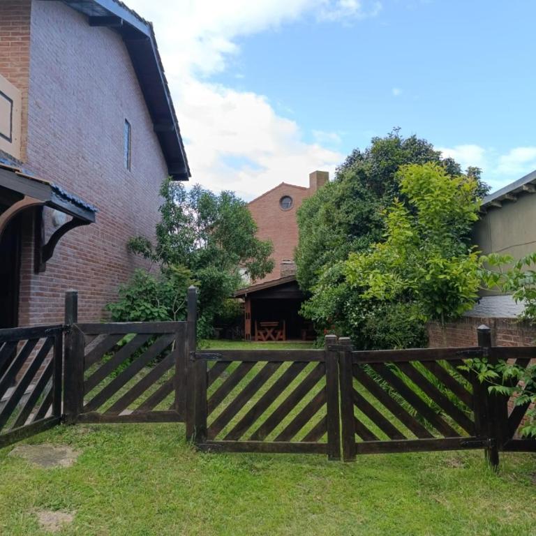 Complejo Seikyo - Three-Bedroom Apartment - 3