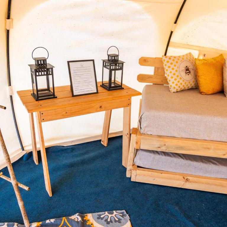 Picaflor - Tent - 24
