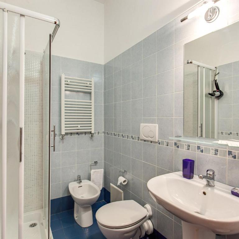 Bon Ton Design Rooms by DOT Suites - Camera Tripla - 5
