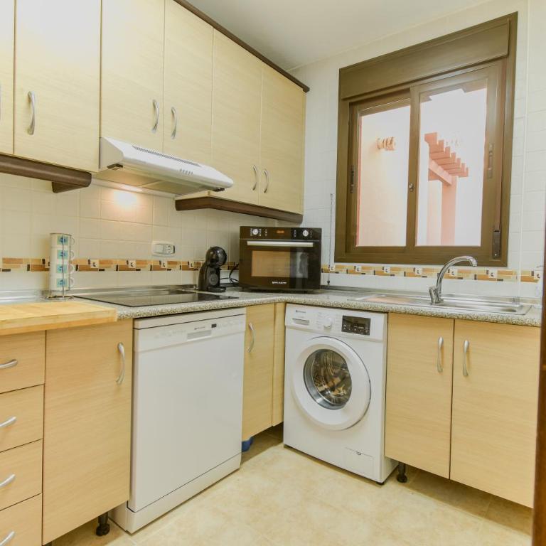 Los Collados con Jardín y Piscina By Aloha Palma - Apartamento de 2 dormitorios con vistas a la piscina - 13