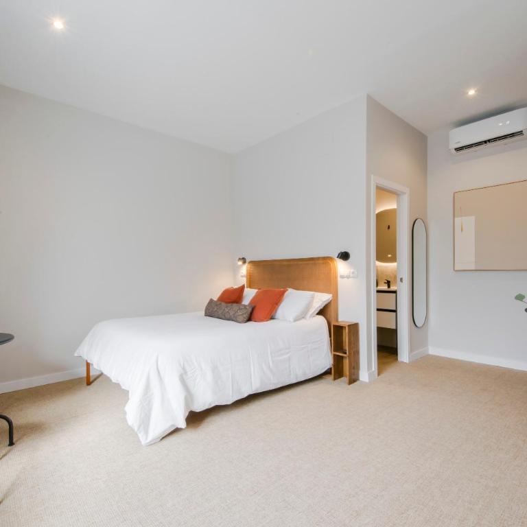 Lerida Suites junto a Castellana - Studio with Sofa Bed - 5