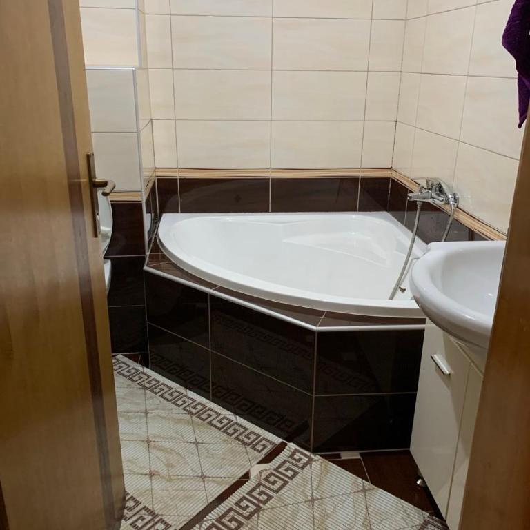 Golden Lilly Apartment - Apartman sa 2 Spavaće Sobe - 12