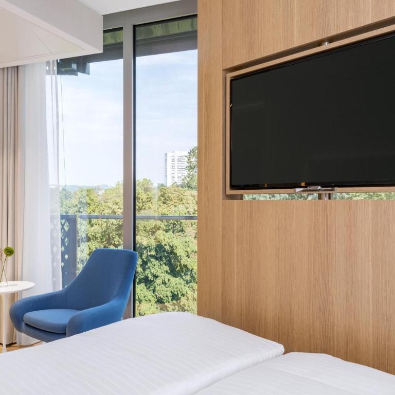NH Graz City - Superior Doppelzimmer mit Aussicht - 6