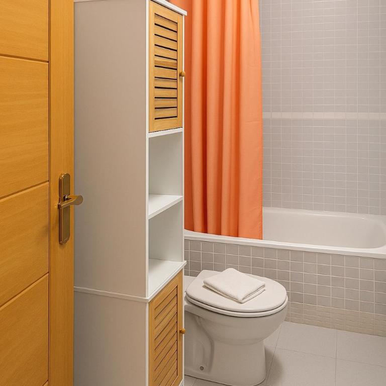 Apartamento con parking cerca de Puerto Marina - Apartamento - 4