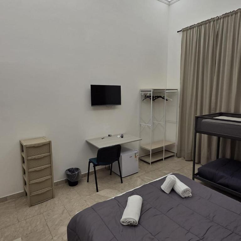 Sicily charm B&B - Double Room with Private External Bathroom - 6