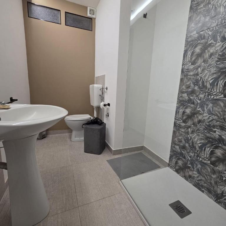 Sicily charm B&B - Double Room with Private External Bathroom - 10