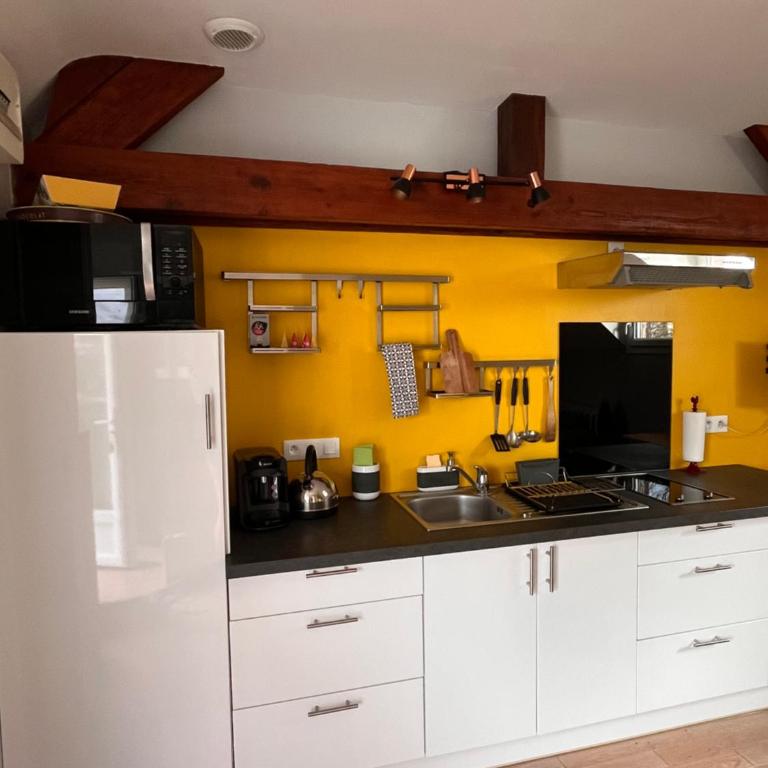 Studio 61 - Appartamento con 1 Camera da Letto - 2