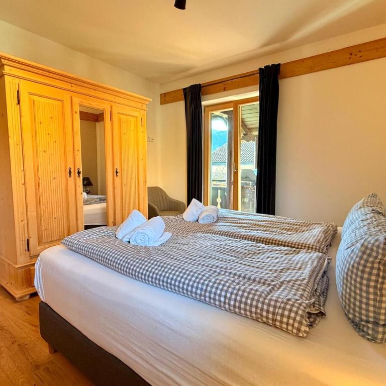 FeWo Berg-Faszination - Two-Bedroom Apartment with Mountain View - 12