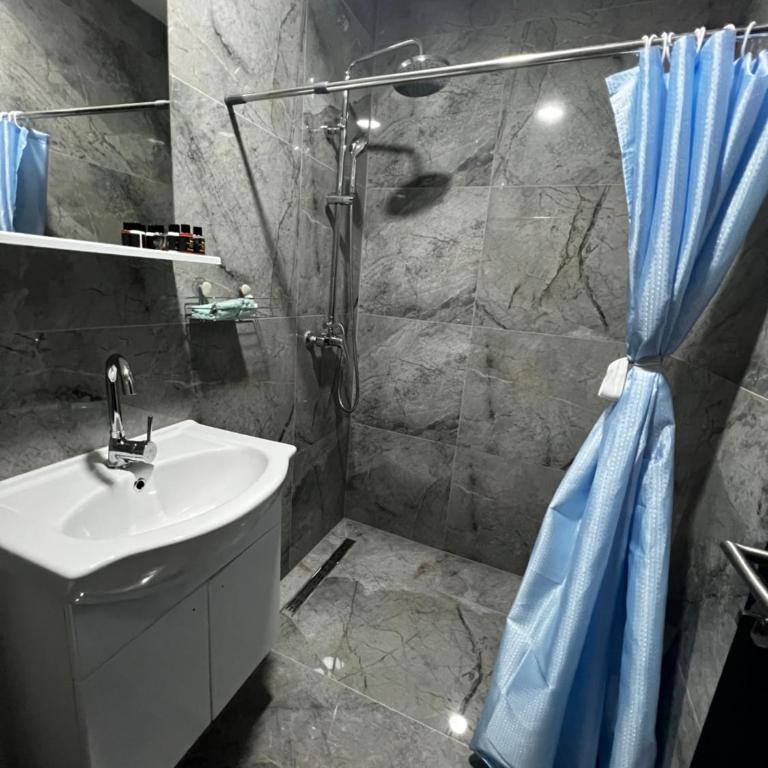 Apartmani M&DŽ Bihać - Two-Bedroom Apartment - 5
