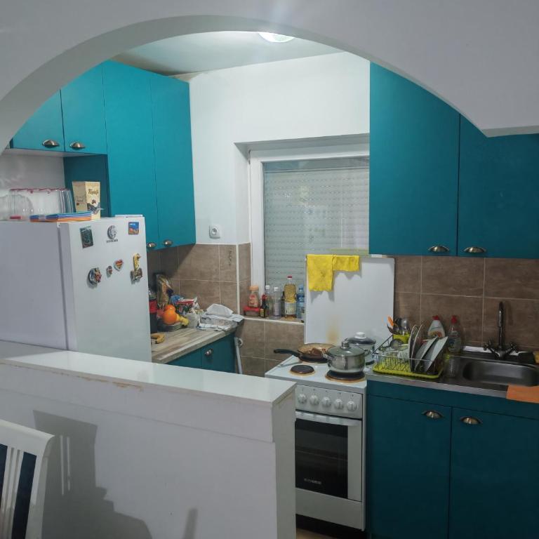Mirijevo Center Apartment Near Park - One-Bedroom Apartment - 9