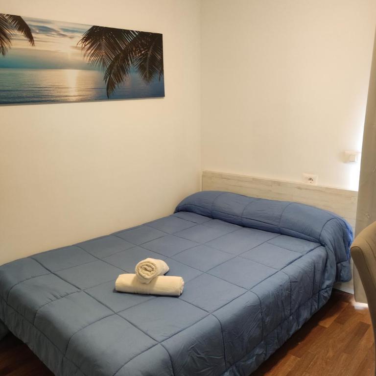 casa cairasco - Habitación con cama grande y balcón - 1