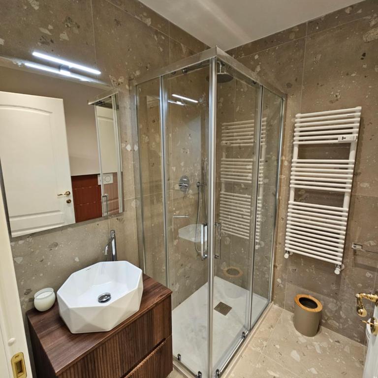 TURINET APARTMENTS - HOLIDAY in TORINO - Appartamento con 1 Camera da Letto - 12