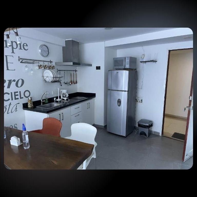 El Laguito Apto Edf Nuevo Conquistador - One-Bedroom Apartment - 4