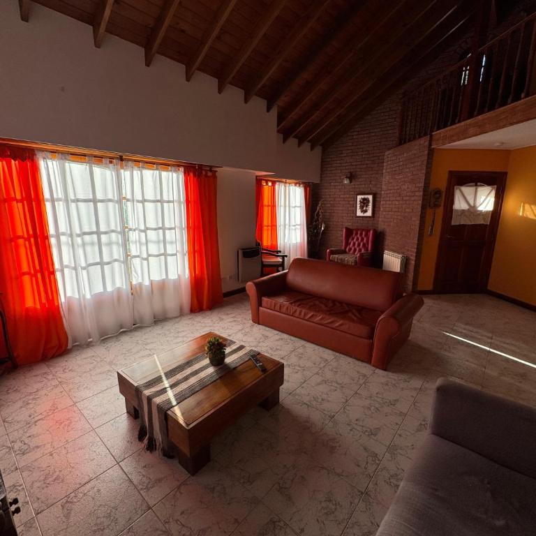 SOCIREP Chalet - Casa de 4 dormitorios - 10
