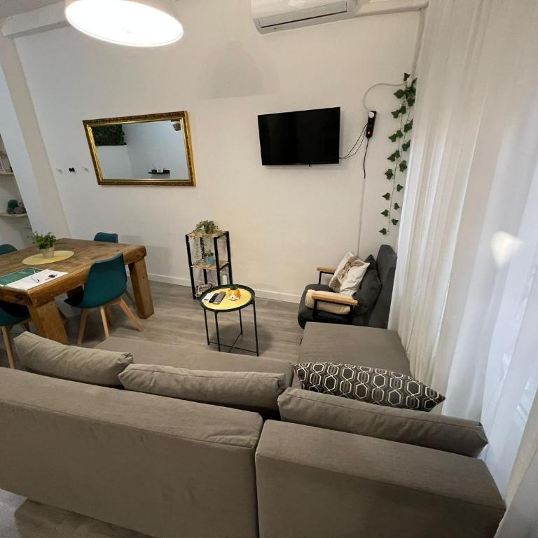 BeautyMadrid by ElenaHost - One-Bedroom Apartment - 3