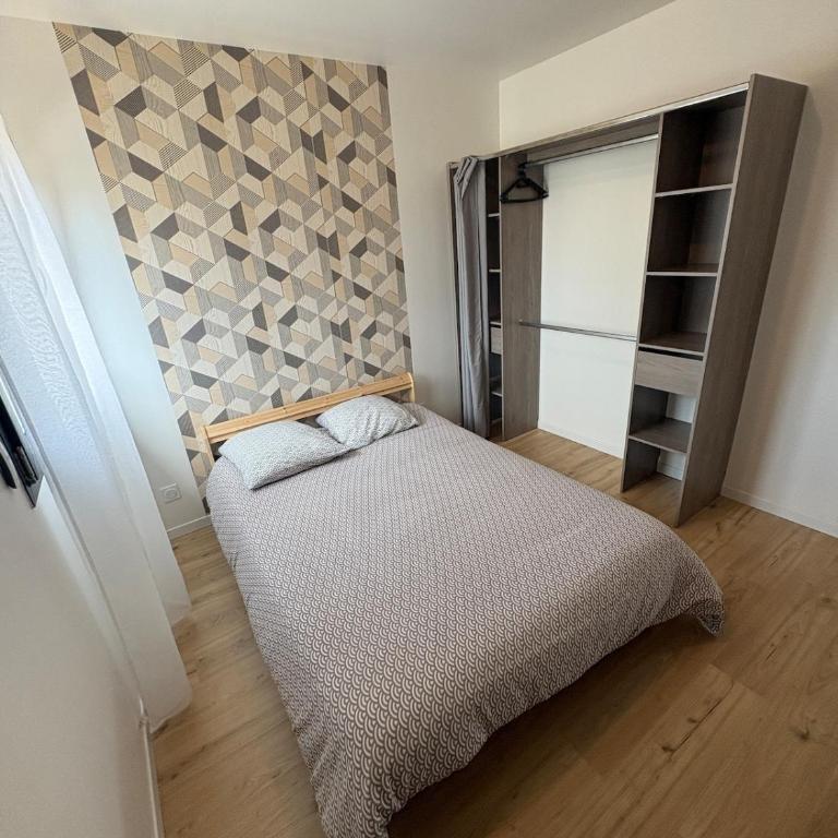 Maison avec jardin Le Refuge Urbain - Five-Bedroom House - 4