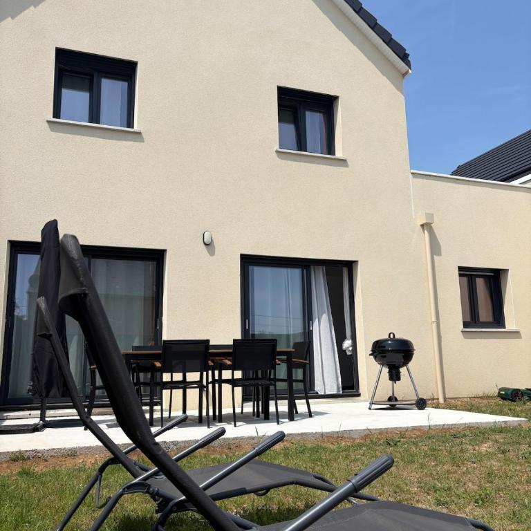 Maison avec jardin Le Refuge Urbain - Five-Bedroom House - 12