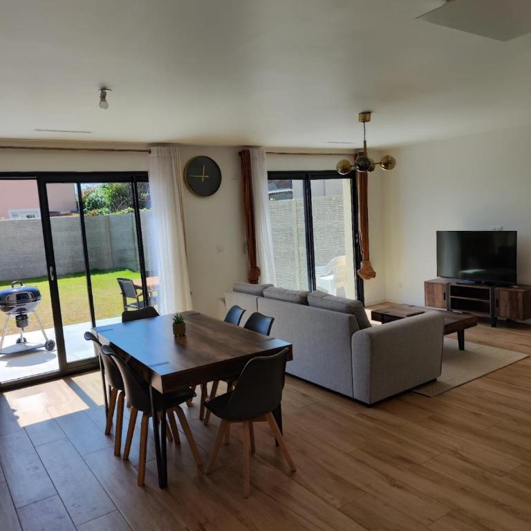 Maison avec jardin Le Refuge Urbain - Five-Bedroom House - 18