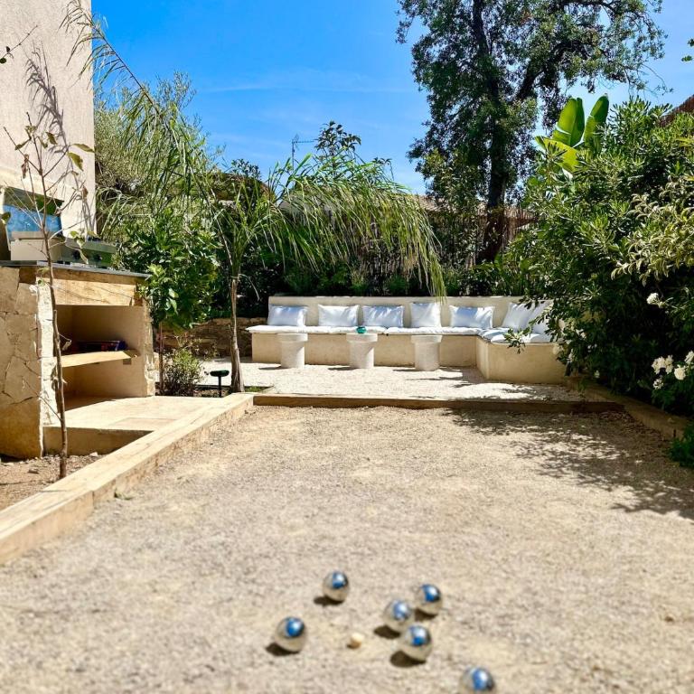 Luxurious new villa pool golf St Tropez - Villa - 17