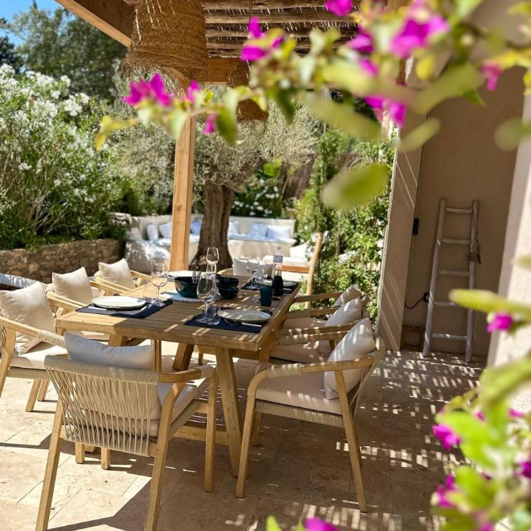 Luxurious new villa pool golf St Tropez - Villa - 35