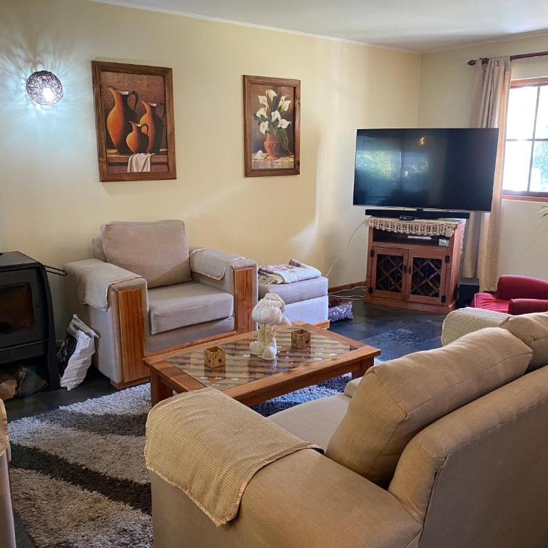 Se Arrienda Casa en Condominio Suizo, Pucon - Villa - 2