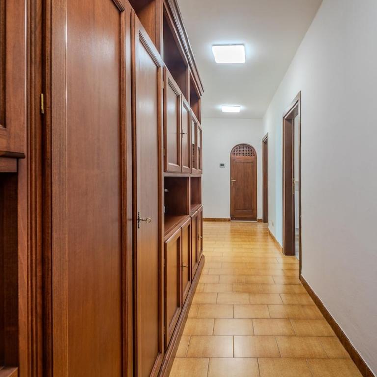 Via Pisano for six feel at home in Verona - Appartamento con 2 Camere da Letto - 11