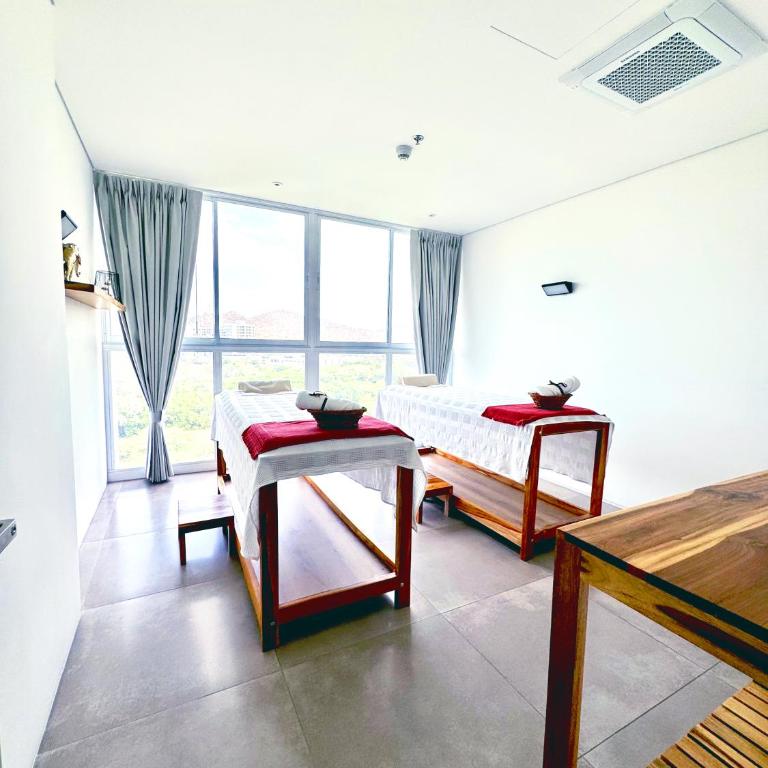 Suite Vista A Reserva y Mar Piso Alto En Bello Horizonte - One-Bedroom Apartment - 57