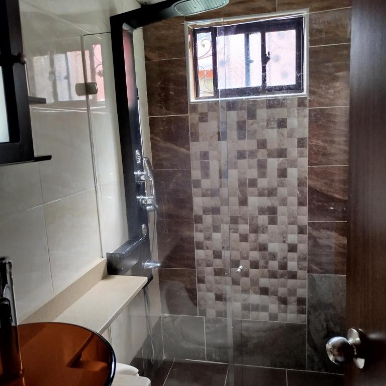 Alojamiento en Medellin - Budget Single Room - 5