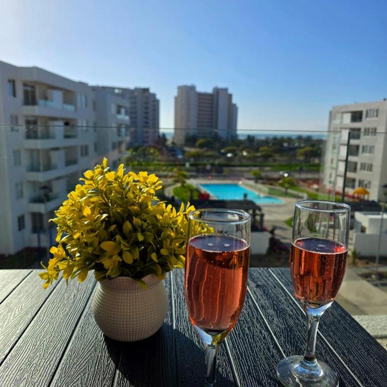 Depto Mi refugio La Serena Beach 2D-1B - Two-Bedroom Apartment with Pool View - 1